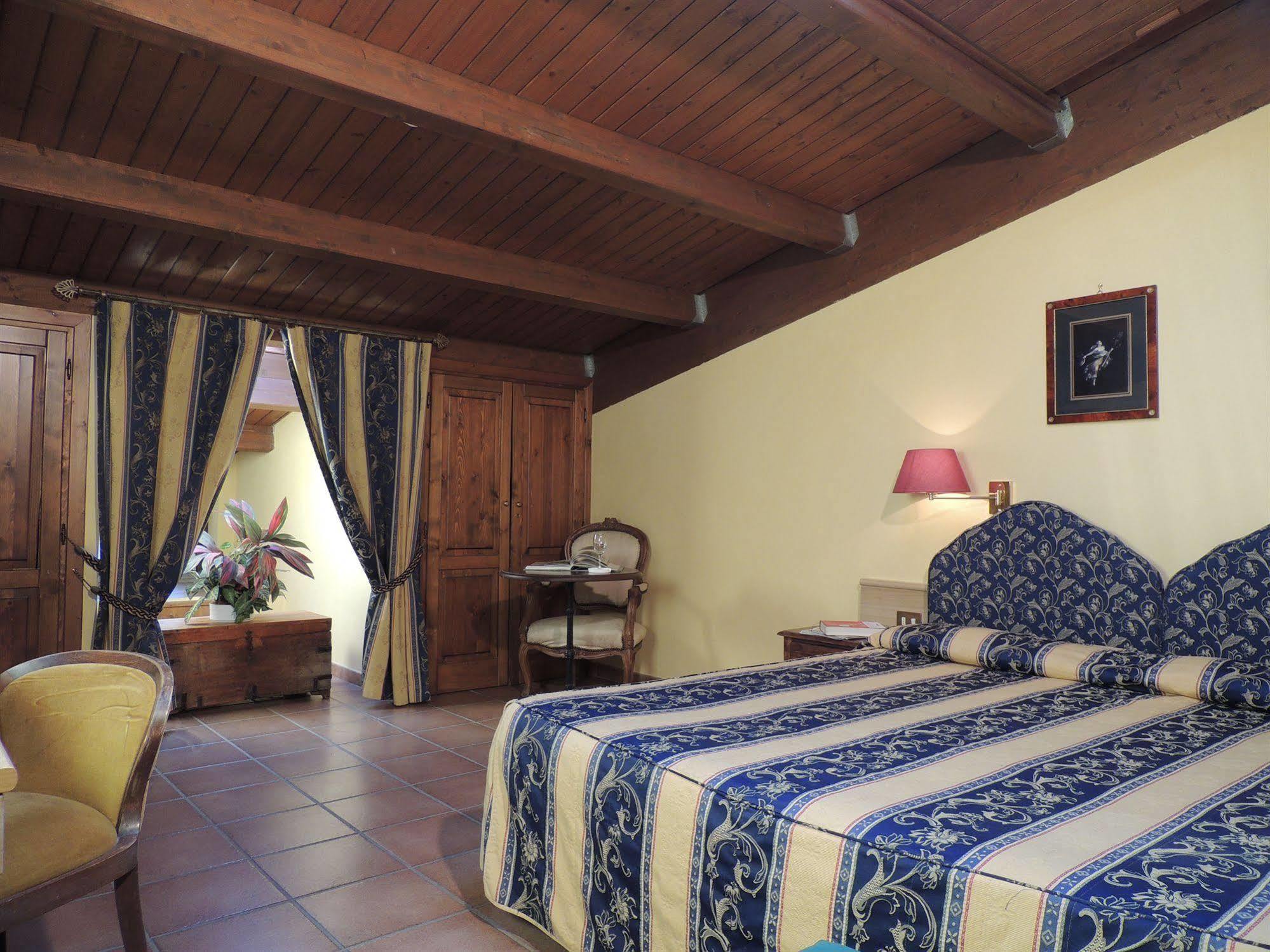 Willa Country Relais I Due Laghi Anguillara Sabazia Zewnętrze zdjęcie