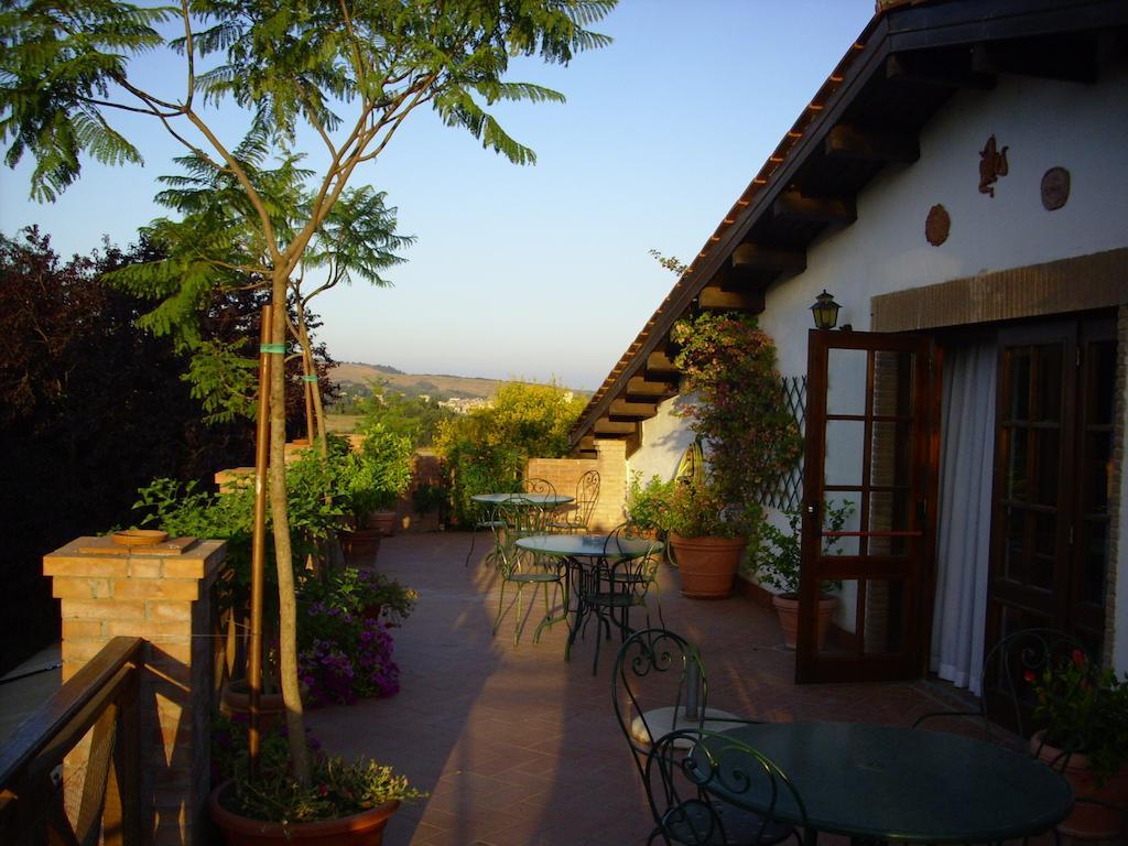 Willa Country Relais I Due Laghi Anguillara Sabazia Zewnętrze zdjęcie